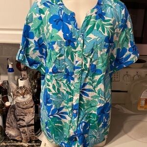 F womens Coral Bay casual floral button up plus size top 1X. Nice cond